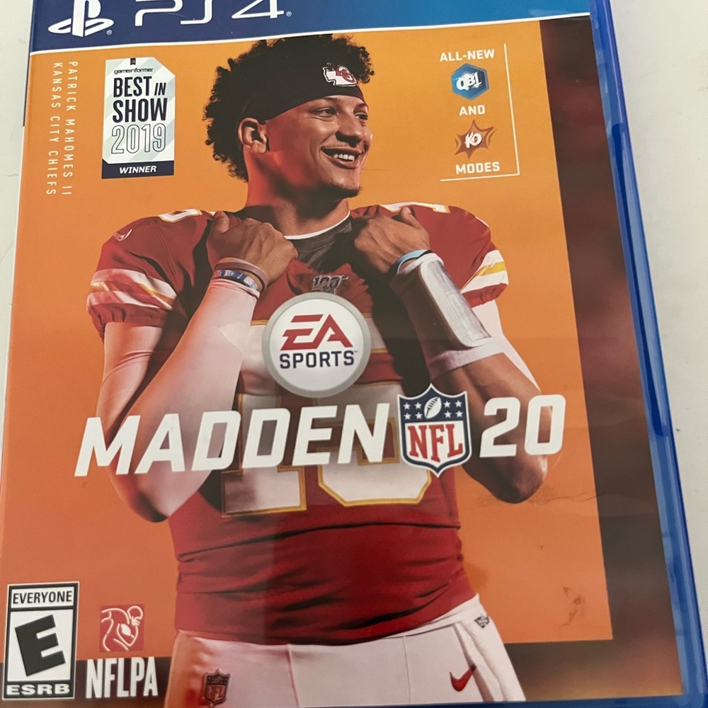Ps4 madden 20 video game like new